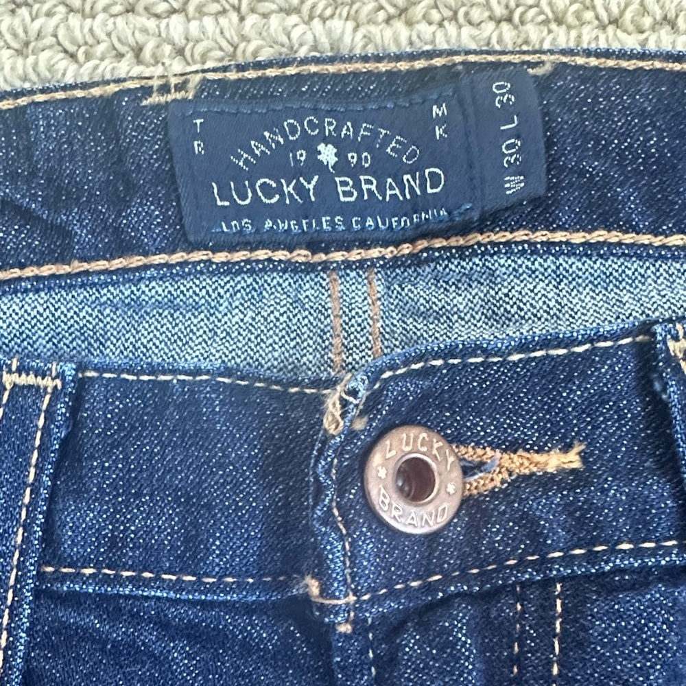 Lucky Brand 221 Original Straight Jeans, 30x30, Dark Wash, Classic Denim - Picture 2 of 6